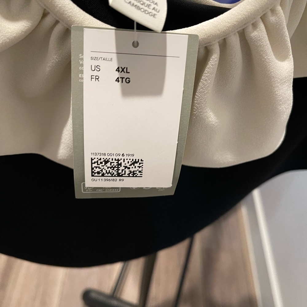 Plus Size One Shoulder Top - Picture 3 of 4